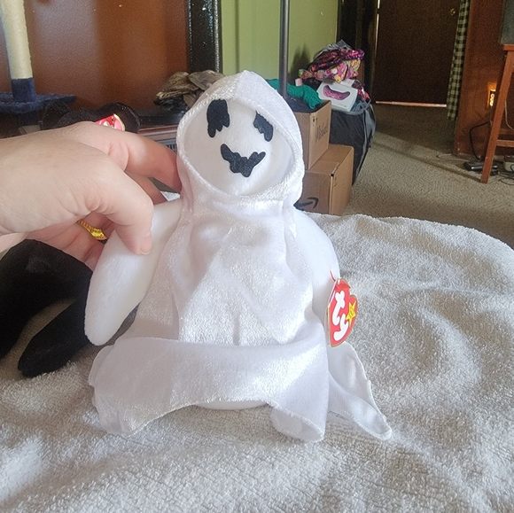 TY Halloween Beanies - Picture 3 of 3